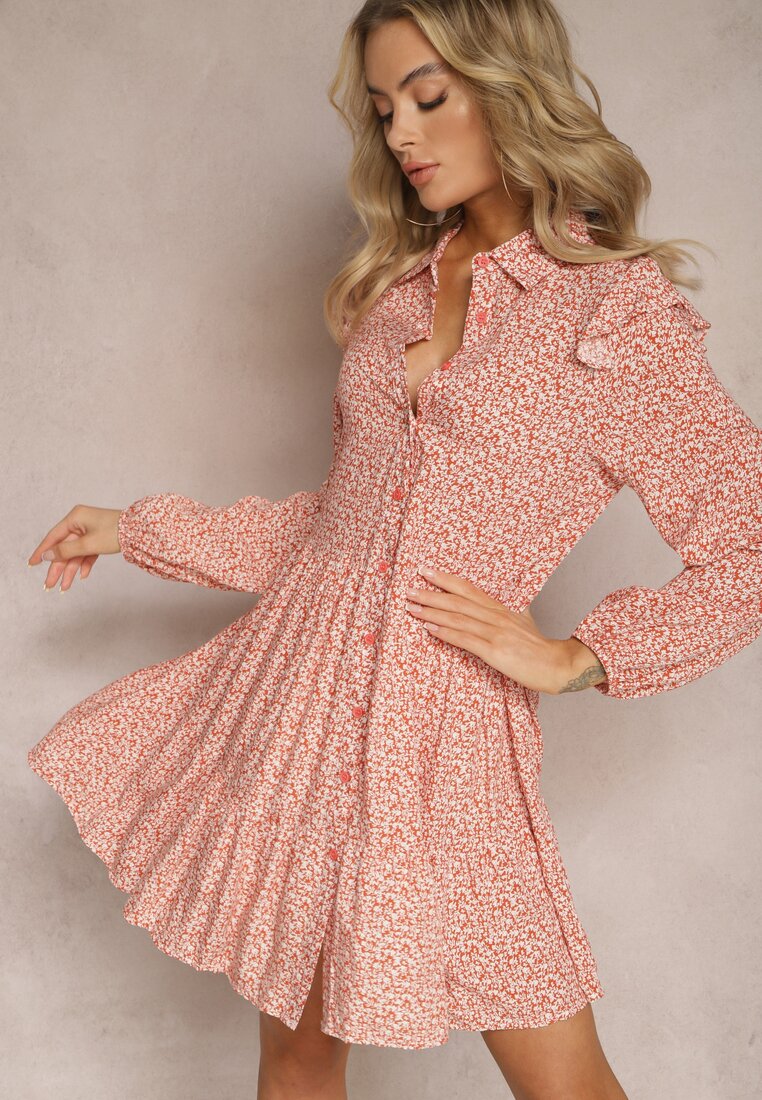Różowa Mini Sukienka o Rozkloszowanym Kroju w Kwiaty z Falbankami Limrena