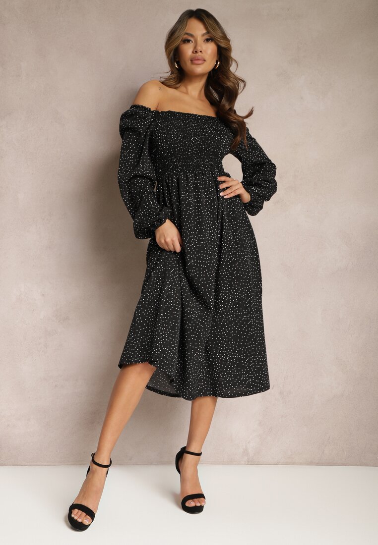 Czarna Rozkloszowana Sukienka Midi w Kropki z Hiszpańskim Dekoltem Lusena