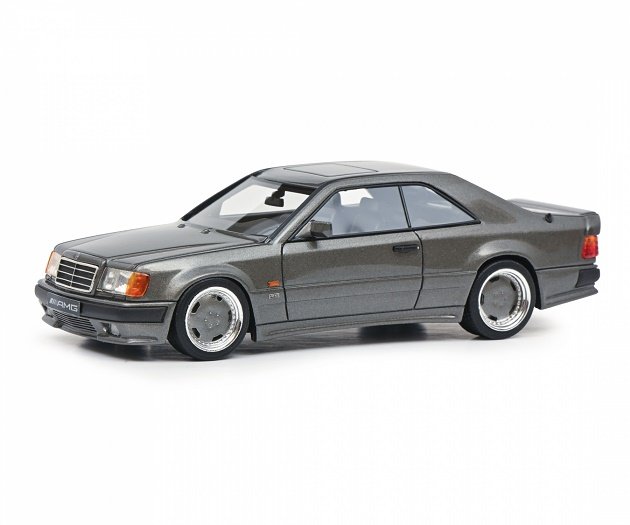 Schuco Mercedes Benz 300 Ce Amg 6.0 Coupe  1:43 450914100