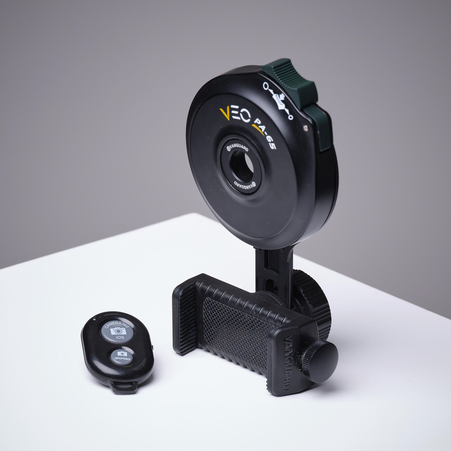 Vanguard VEO PA-65 uniwersalny adapter cyfrowy do smartfona VEO PA-65