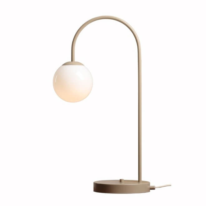 Metalowa lampa stołowa Una 1116B17 Aldex kulista szkło beżowa