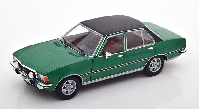 Whitebox  Opel Commodore B Gs/E 1972 Green Bl 1:24  Wb124124