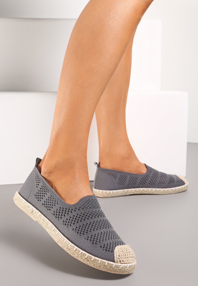 Szare Ażurowe Espadryle Ozdobione Plecionką na Podeszwie i Nosku Tarniesa