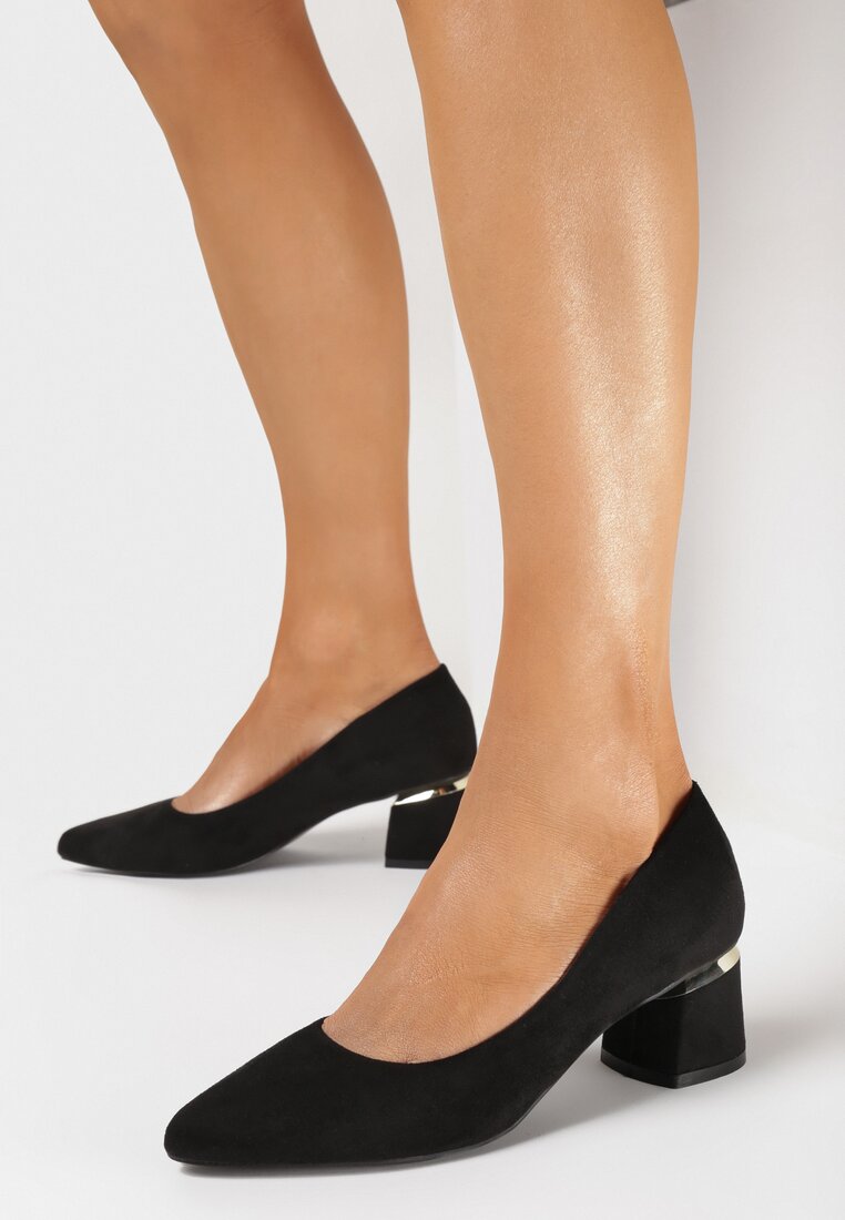 Czarne Czółenka z Ekozamszu z Wkładką ze Skóry z Ozdobną Metalową Wstawką Sellame