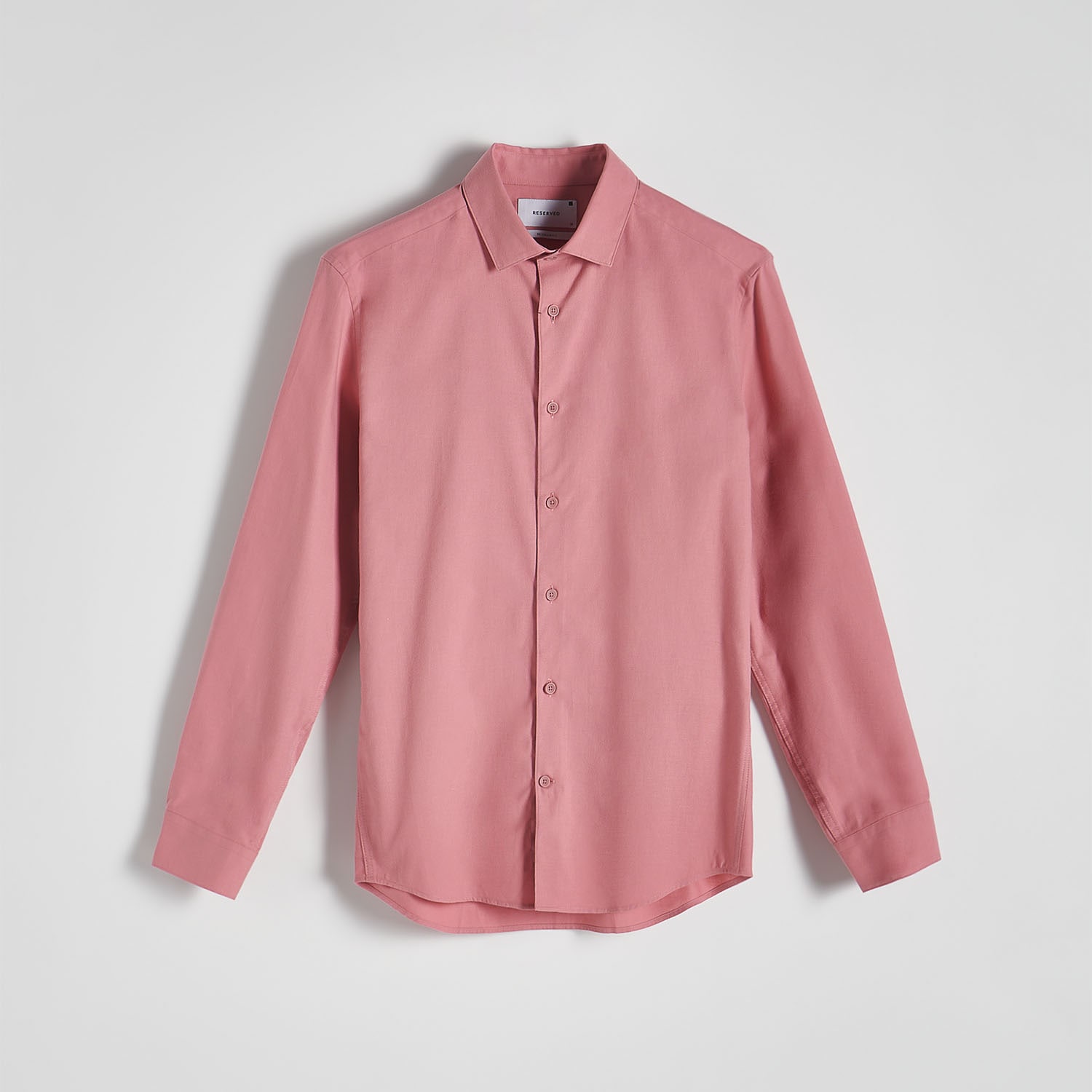 Reserved - Bawełniana koszula regular fit - Różowy