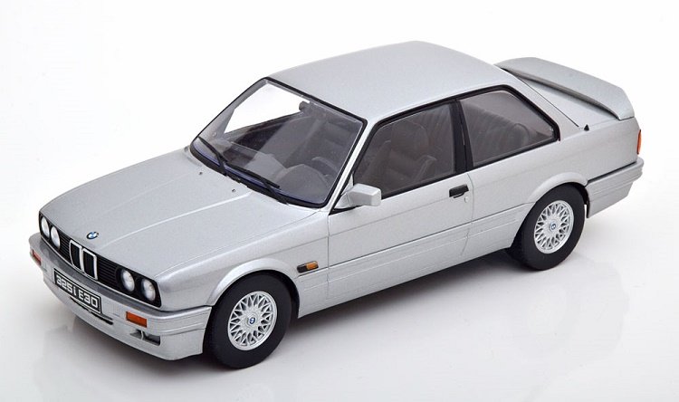 Kk-Scale Bmw 325I E30 M-Paket 2 1987 Silver 1:18 180932