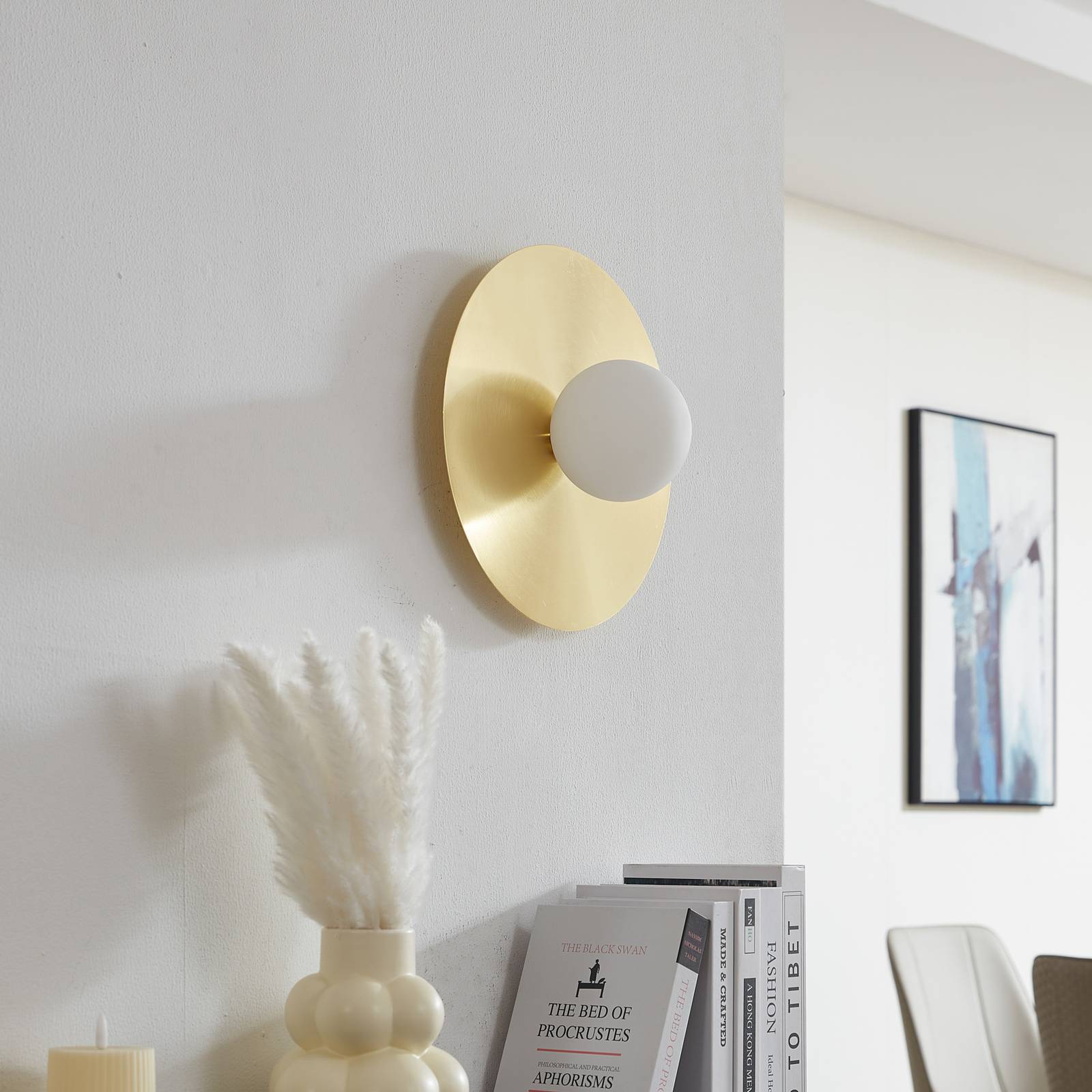 Lindby Kinkiet Zain, złoty/biały, szklany klosz