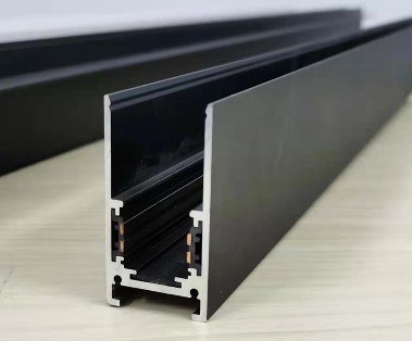 Szyna magnetyczna natynkowa czarna 2,0m