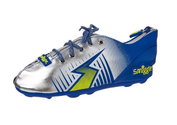Smiggle piórnik but piłkarski
