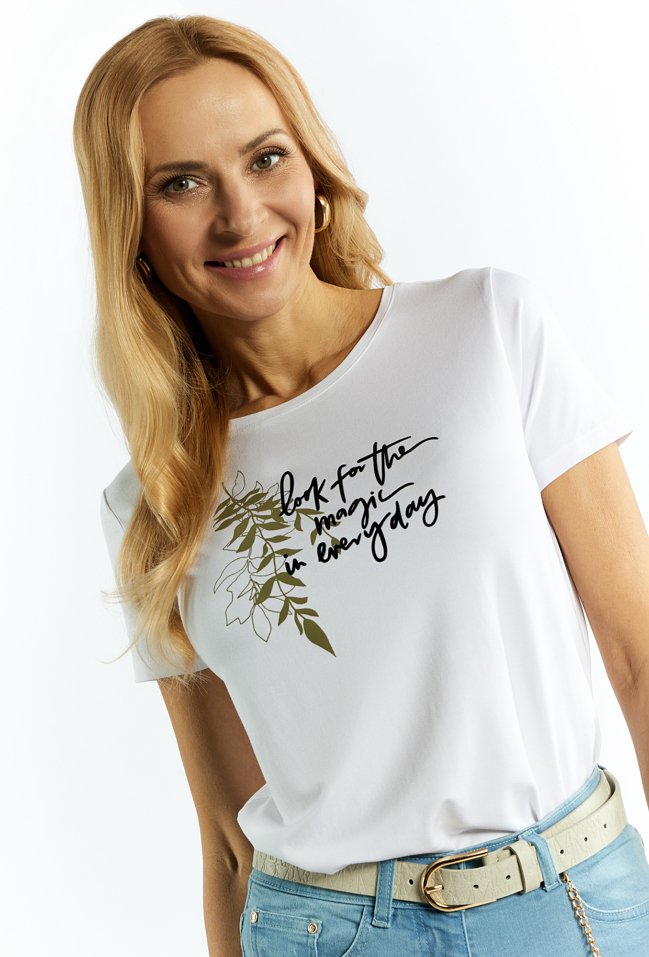 Wiskozowy T-shirt damski - Monnari