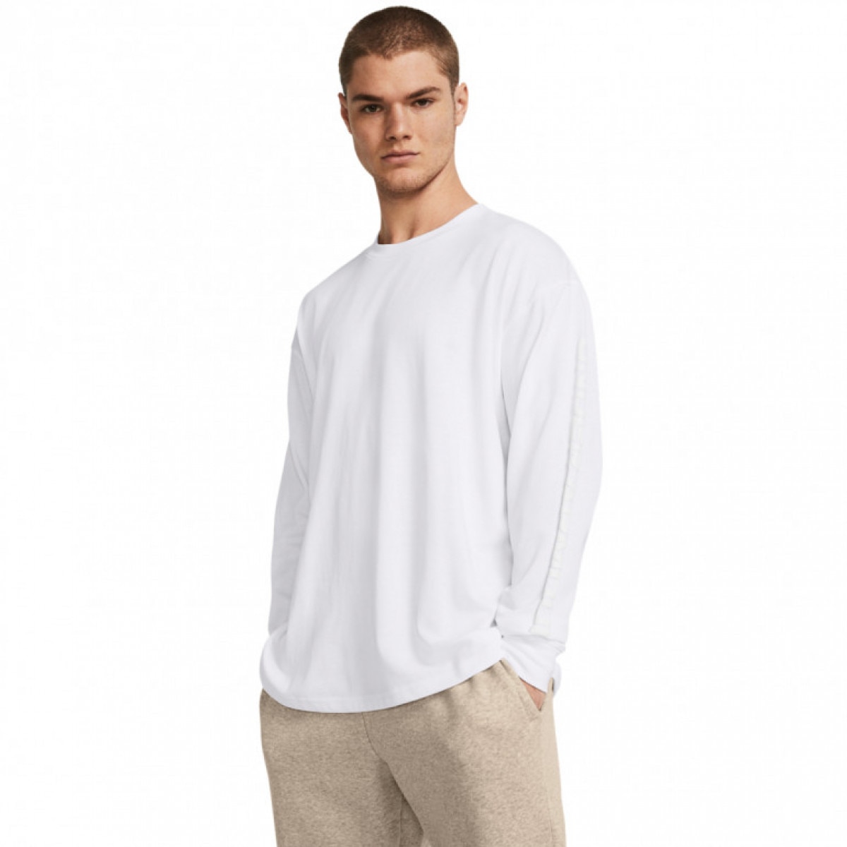 Męska bluza dresowa nierozpinana bez kaptura Under Armour UA HW Tonal Wordmark LS - biała - UNDER ARMOUR