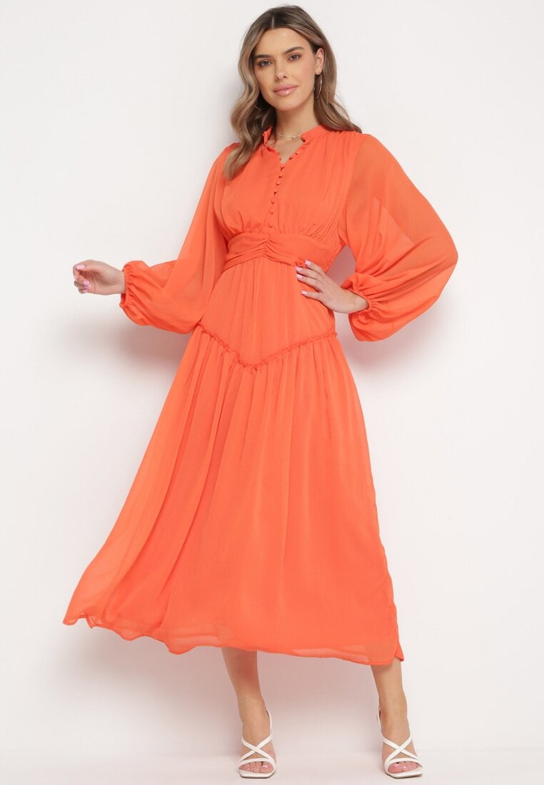 Pomarańczowa Długa Sukienka Koktajlowa w Stylu Retro z Plisami i Stójką Leowia