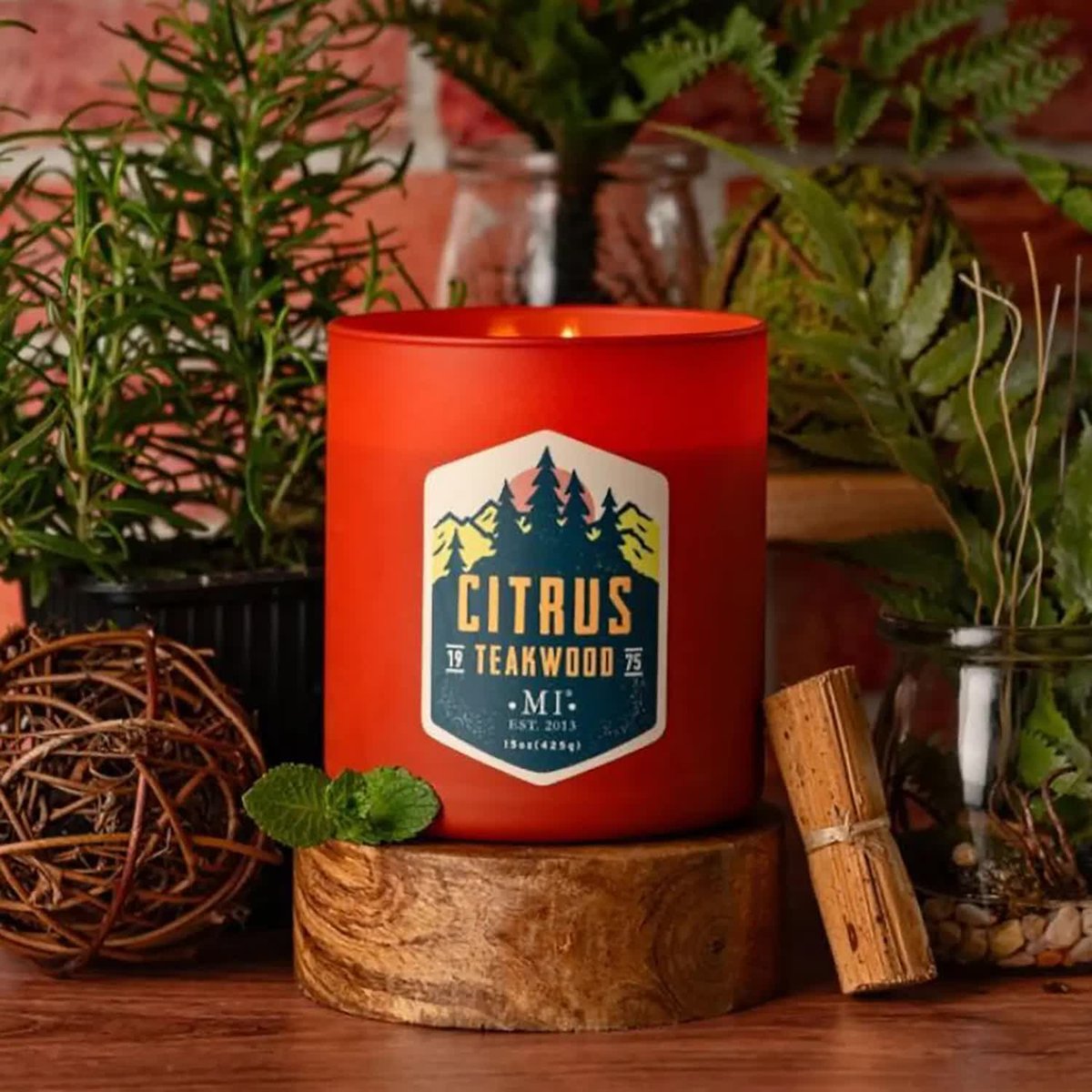Sojowa świeca zapachowa męska w szkle Colonial Candle 425 g Cytrusy