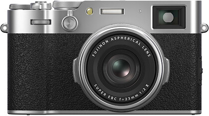 Fujifilm X100 VI srebrny