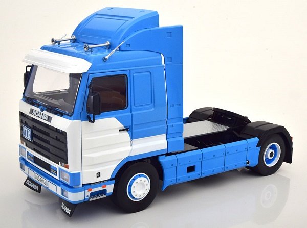 Roadkings Scania 143 Streamline Truck 1995 Blue  1:18 180104