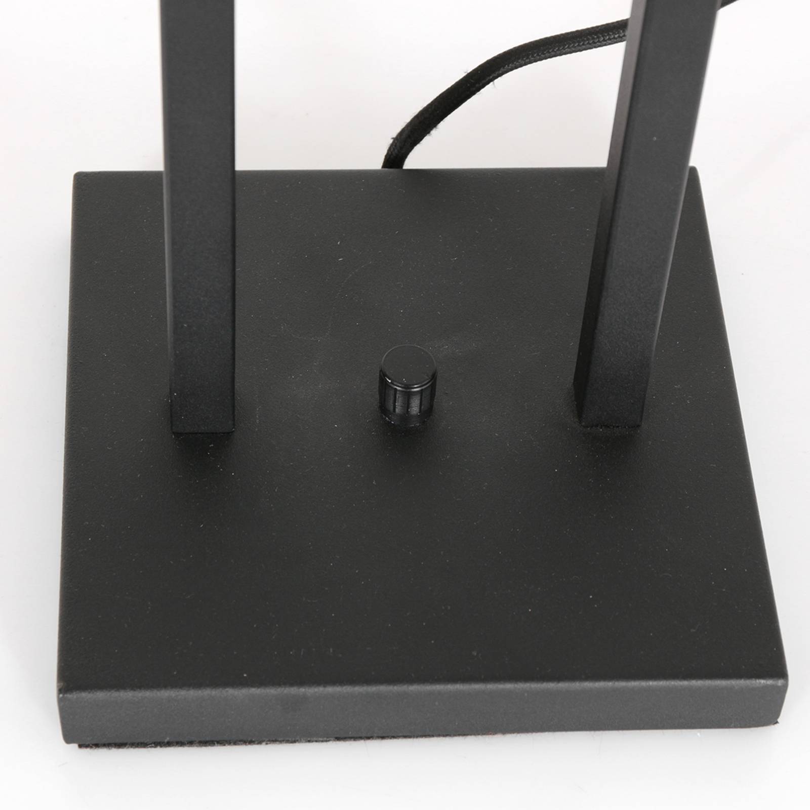 Steinhauer Lampa stołowa Stang 3703ZW, czarny/natur wiklina