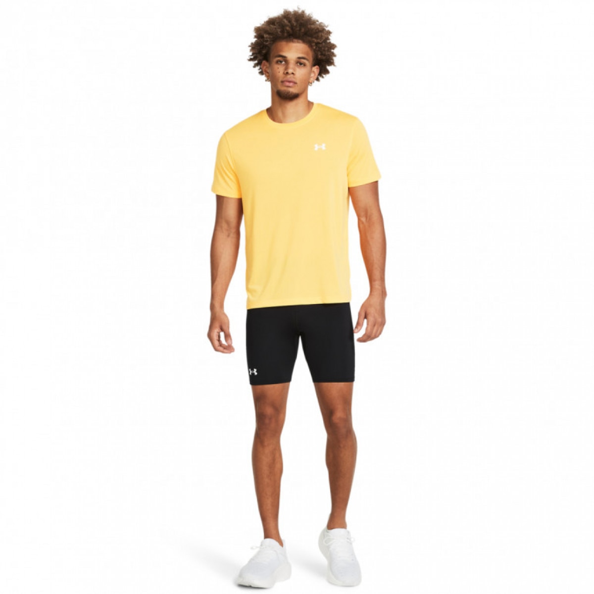Męskie legginsy krótkie do biegania Under Armour Qualifier Run Half Tight - czarne - UNDER ARMOUR