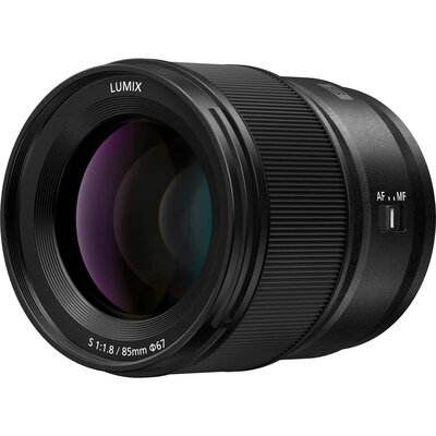 Panasonic Lumix S 85mm f/1.8 S-S85E