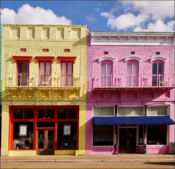 Yazoo City’s in bold, Carribeanesque colors., Carol Highsmith - plakat 40x40 cm