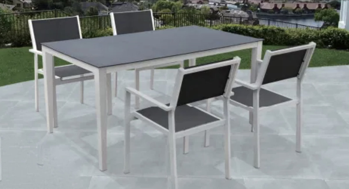 Zestaw aluminiowych  mebli ogrodowych stół + 4 krzesła ORLIK