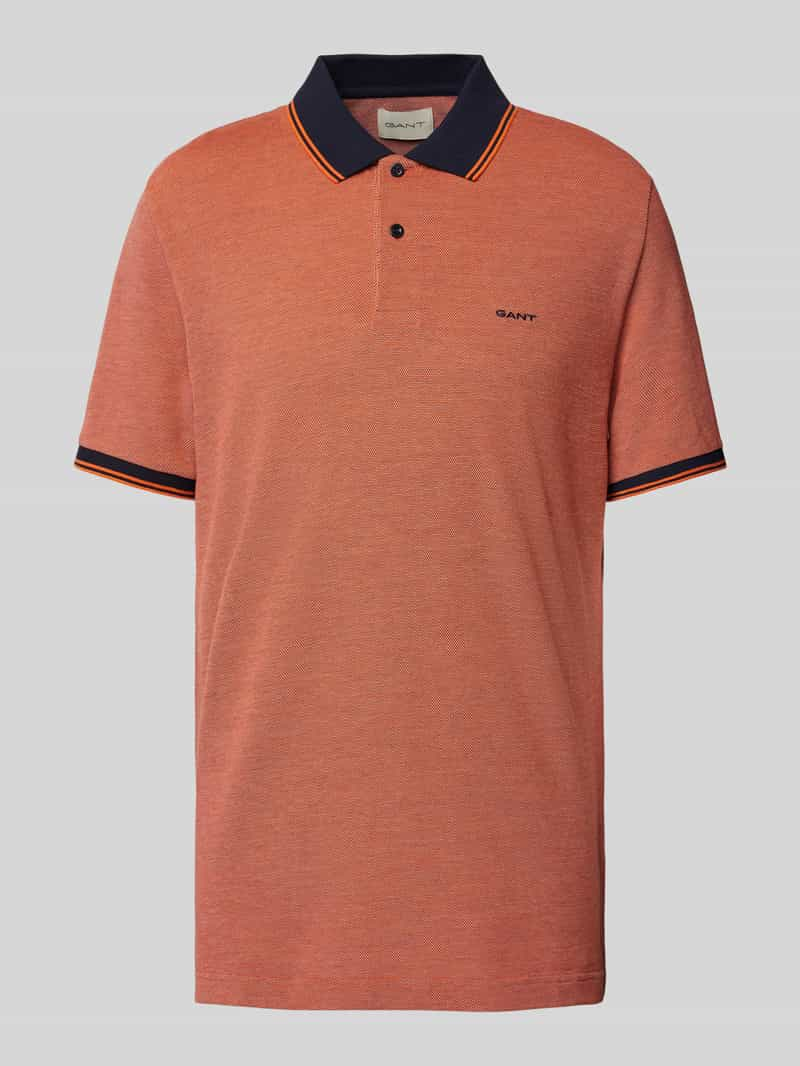 Koszulka polo o kroju slim fit z wyhaftowanym logo