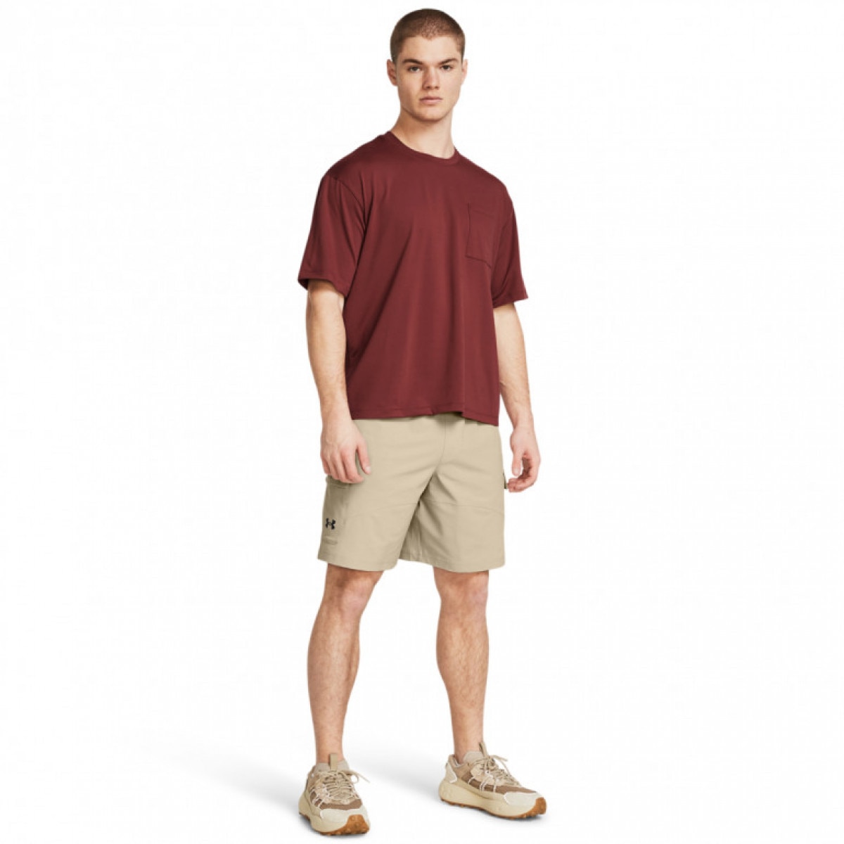 Męskie spodenki treningowe Under Armour Stretch Woven Cargo Short - beżowe - UNDER ARMOUR
