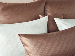 Curt Bauer Poszewka adamaszkowa Alva Terra