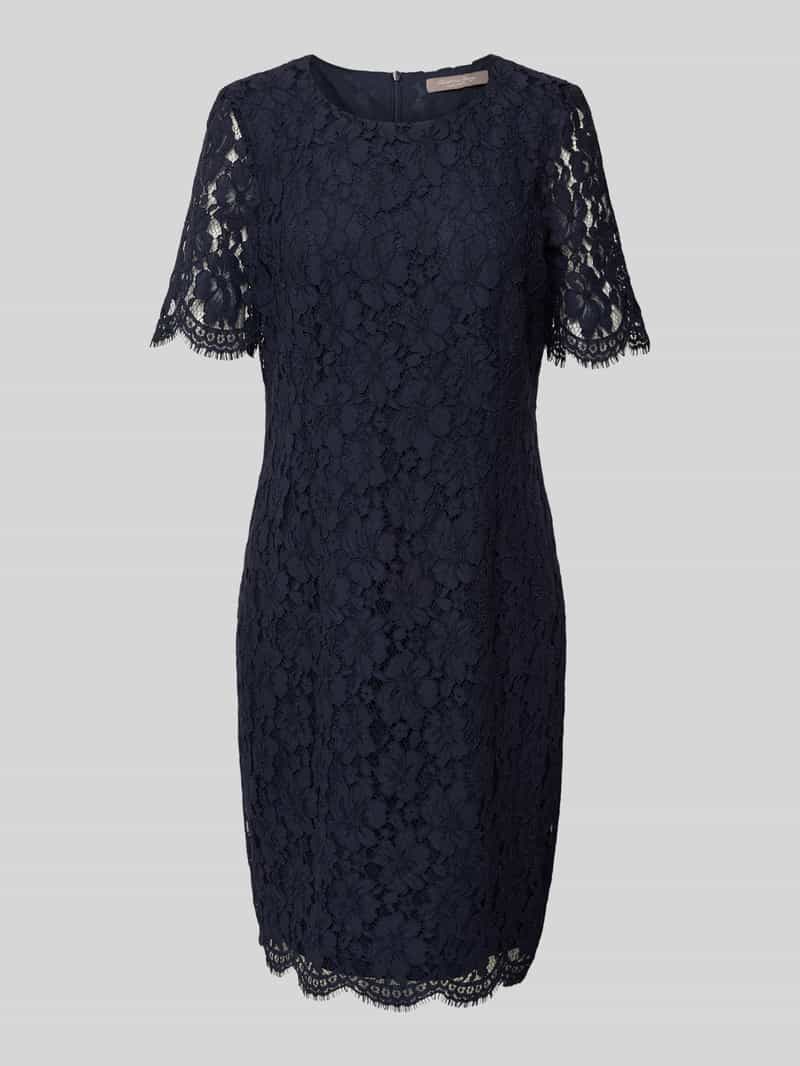 Sukienka o długości do kolan z efektem podpalenia