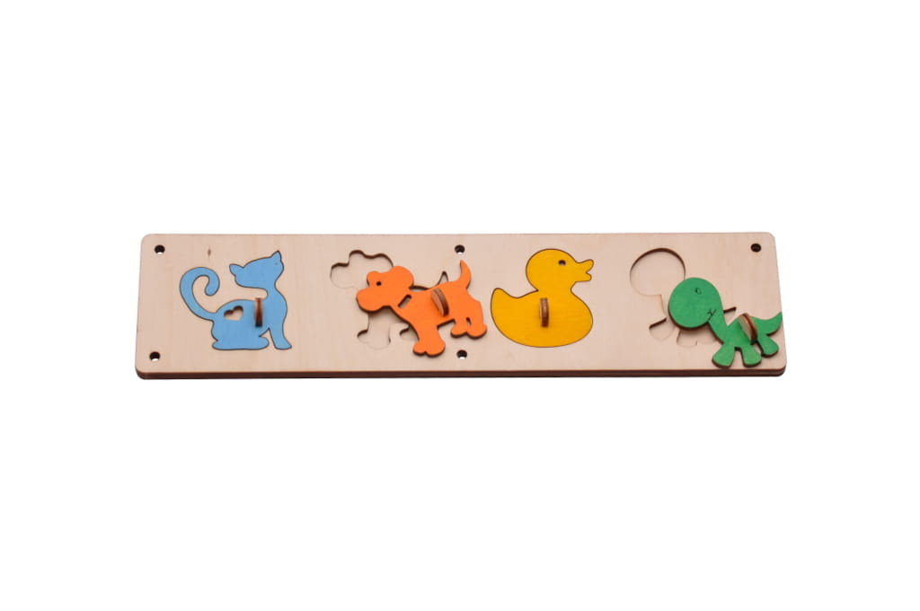 Kolorowe puzzle do tablicy manipulacyjnej zwierzątka.