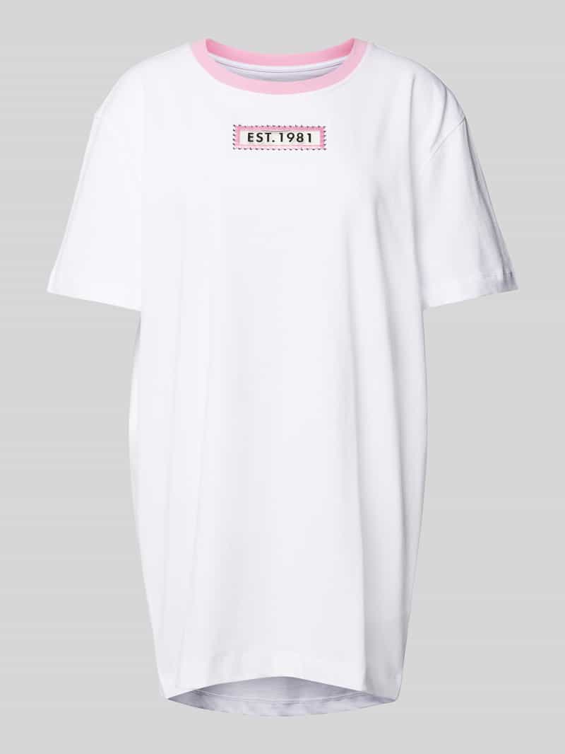 T-shirt z obszyciem z kamieni stras