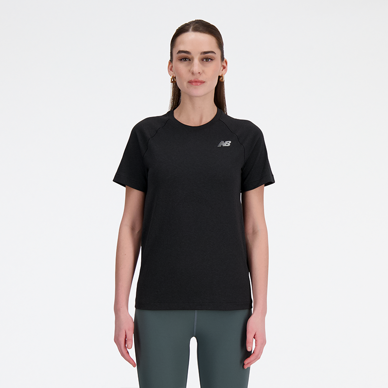 Koszulka damska New Balance WT41123BKH  czarna