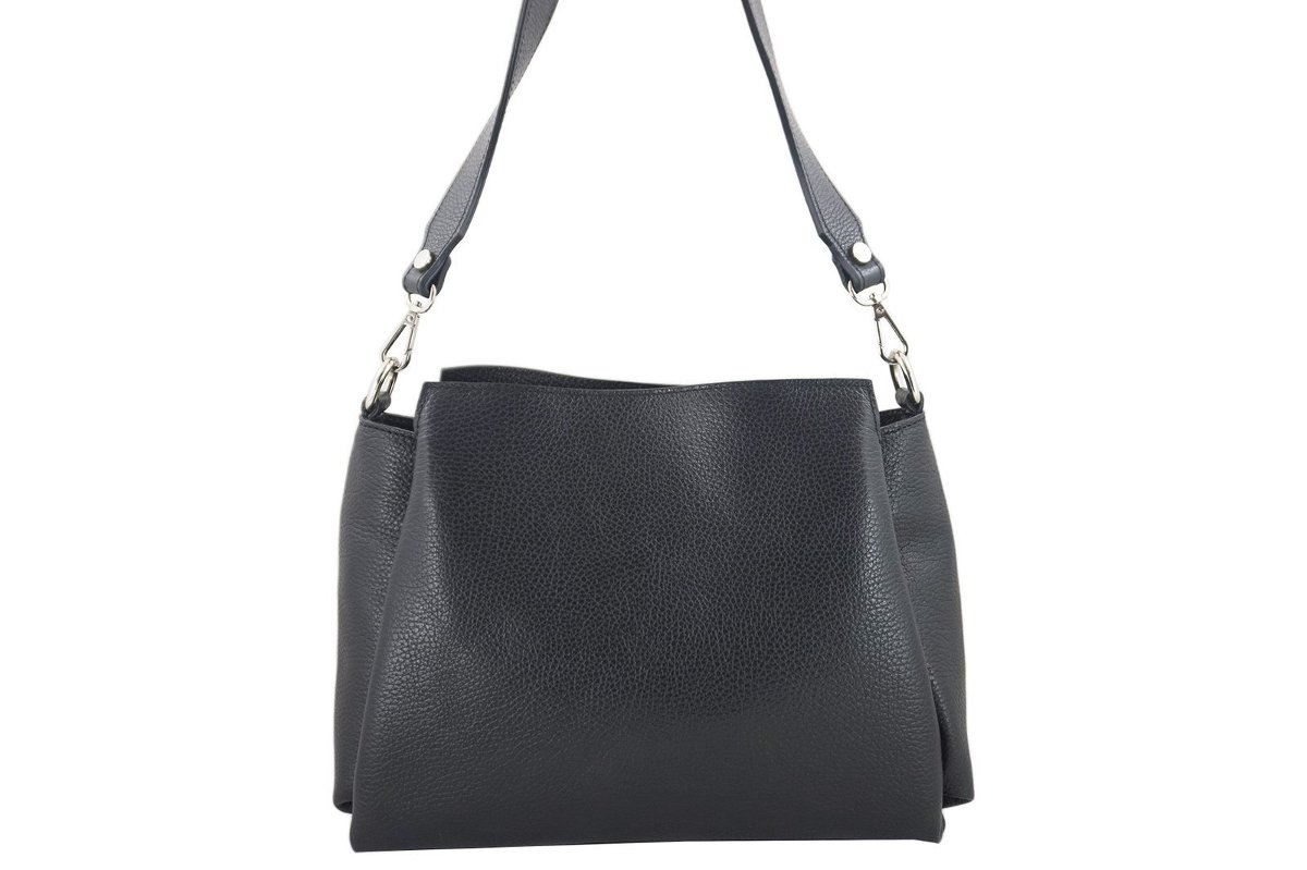 Torebka kuferek na szerokim pasku - Czarna - Czarny