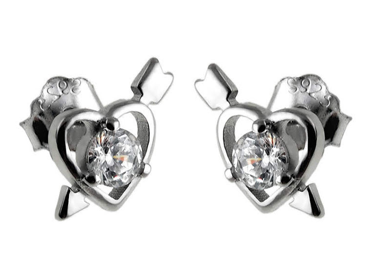 KOLCZYKI SREBRNE SERCE PRZEBITE STRZAŁĄ k2274- 0,7g.