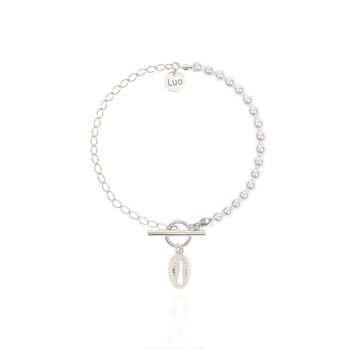 Bransoletka srebrna z perłami i odlewaną muszelką kauri