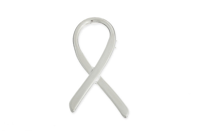 Posrebrzana Wstążka Broszka Metalowa