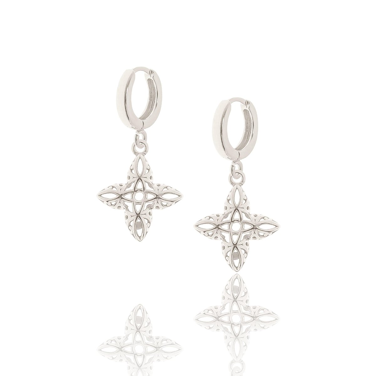 Kolczyki Srebrne Z Ażurowymi Kwiatkami