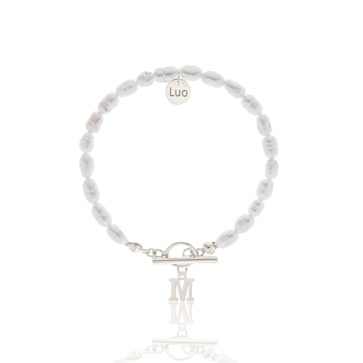 Bransoletka Z Naturalnych Pereł Z Ozdobnym Zapięciem I Literką V