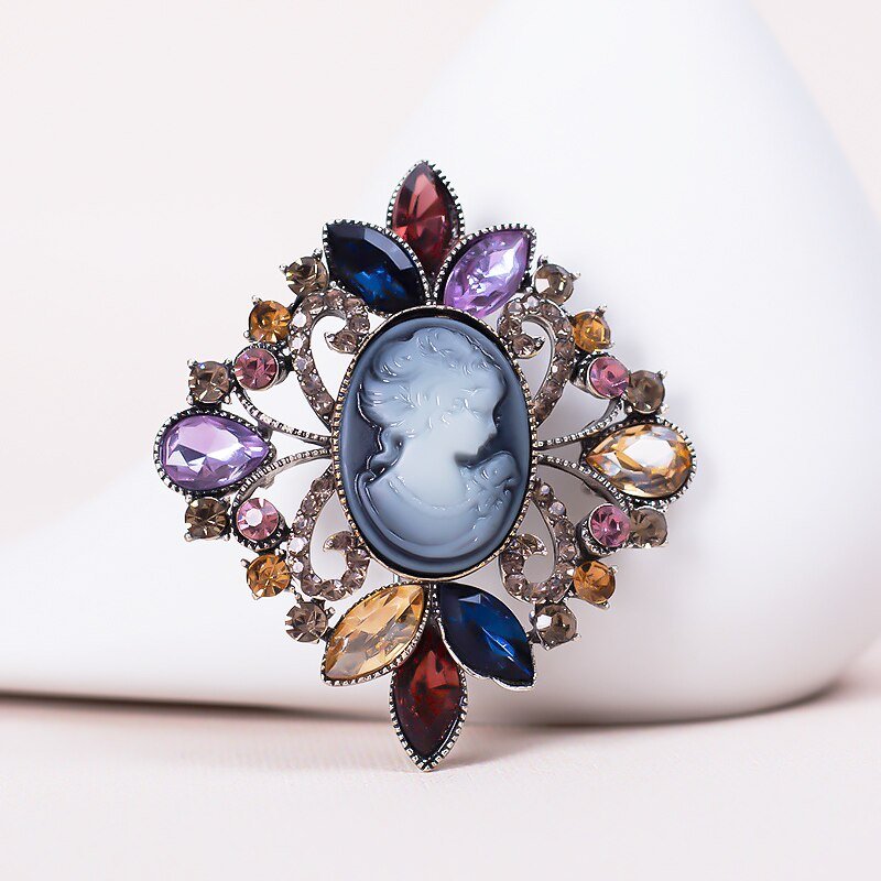 Broszka damska z dżetami Kamea kolorowe dżety