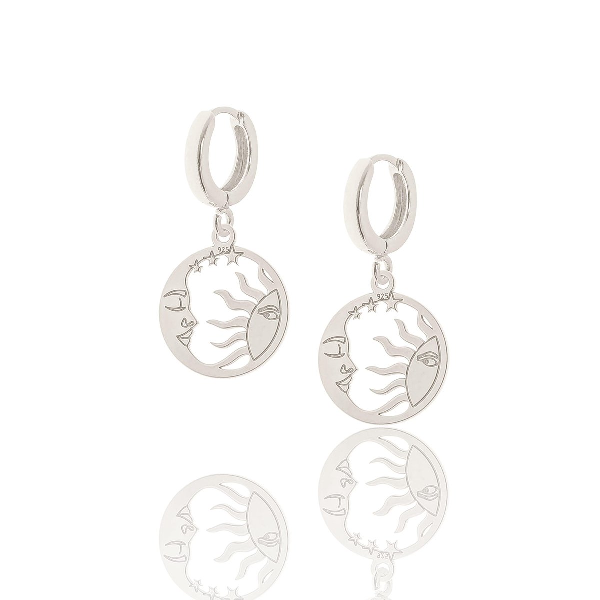 Kolczyki srebrne z zawieszkami ażurowymi słońce i księżyc