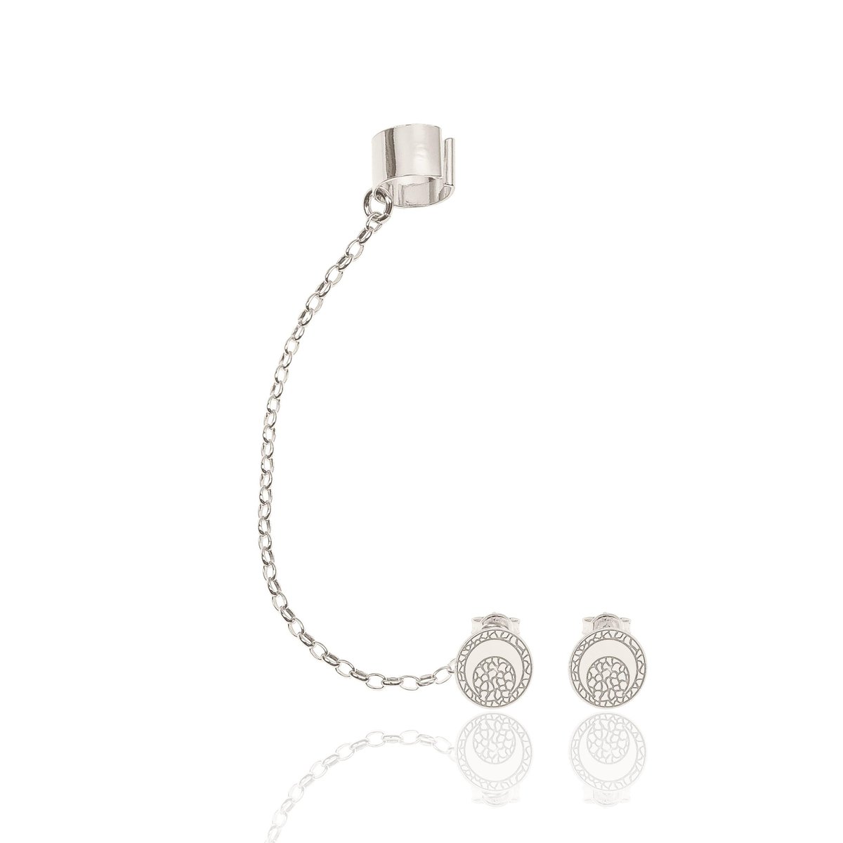 Nausznica srebrna z łańcuszkiem i kolczykami z grawerowanymi księżycami