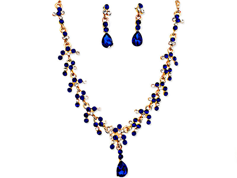 Komplet biżuterii zdobiony szafirowymi cyrkoniami