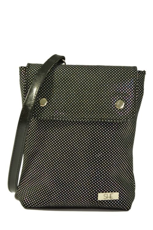 Czarna metaliczna listonoszka ze skóry