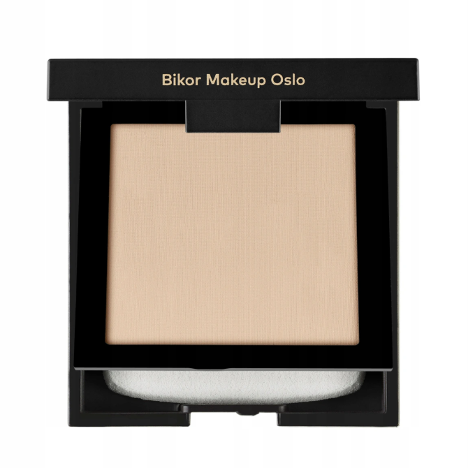 Bikor Makeup - Oslo bikor compact powder N°4 Podkład w kompakcie 8g Instant awake