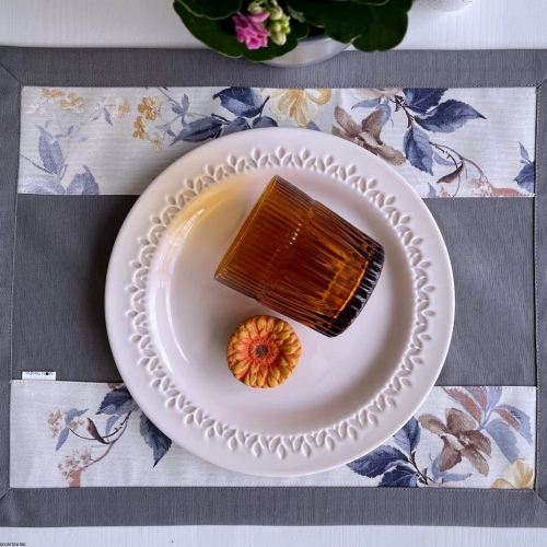 Podkładka na stół i pod talerze szarego koloru zestaw