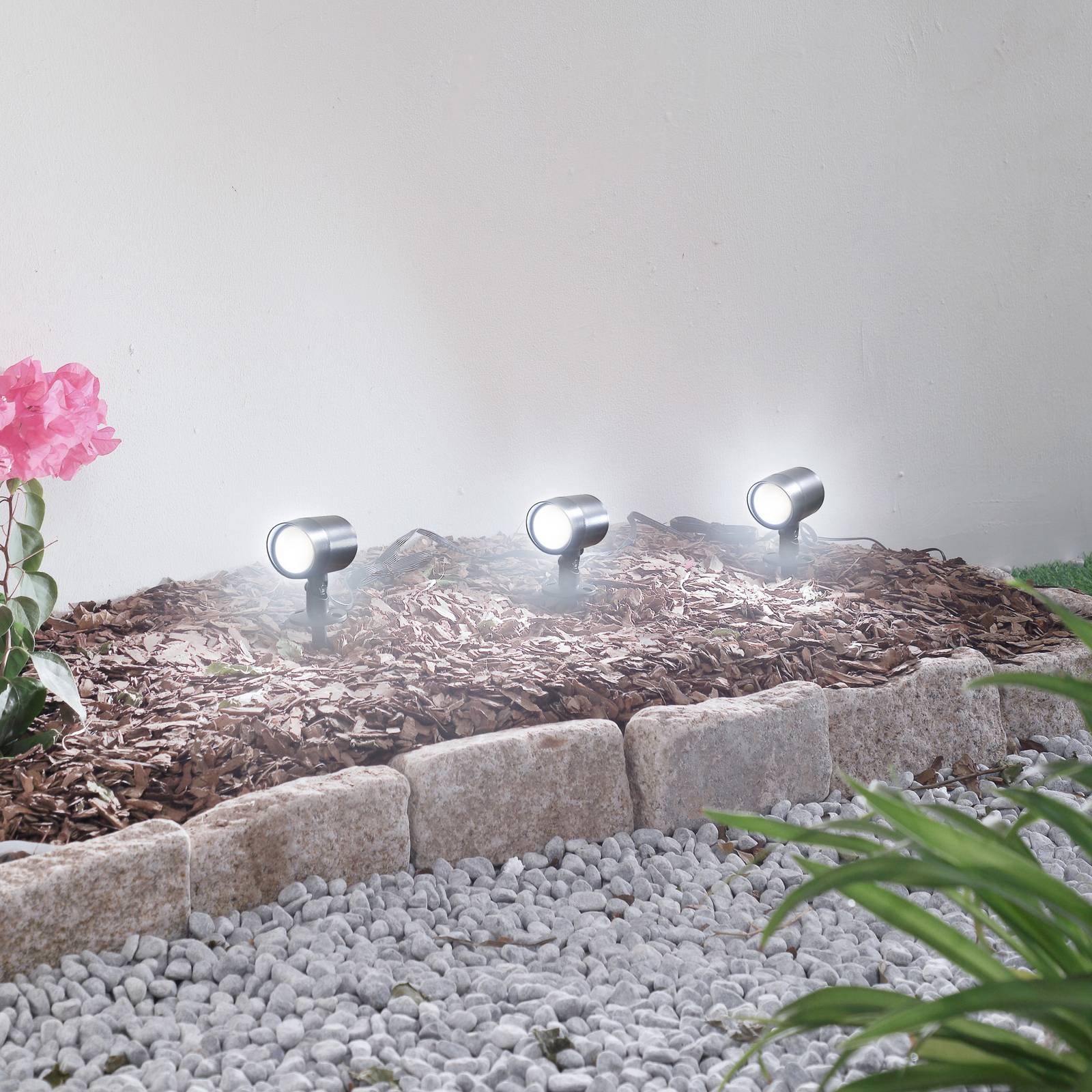 Reflektor z grotem ziemnym Lindby Smart LED Nycta, RGB, Tuya, zestaw 3 szt