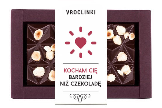 Czekolada gorzka z orzechami laskowymi - serce