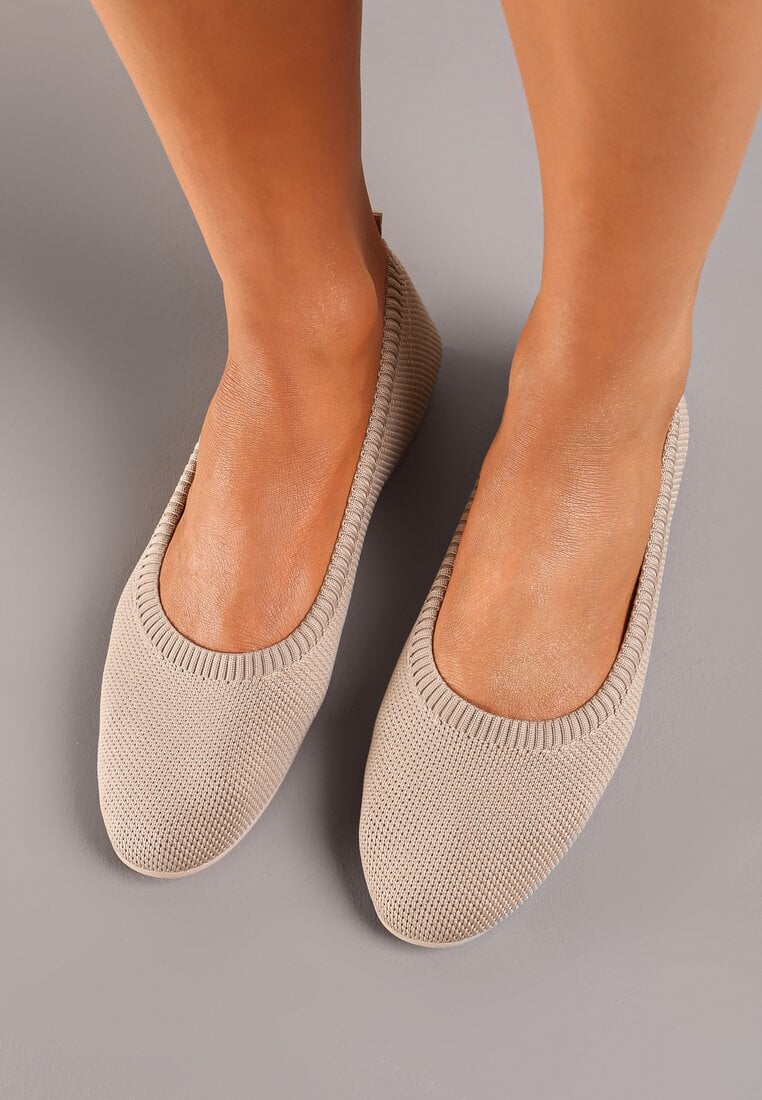 Ciemnobeżowe Balerinki z Elastyczną Cholewką Lililena