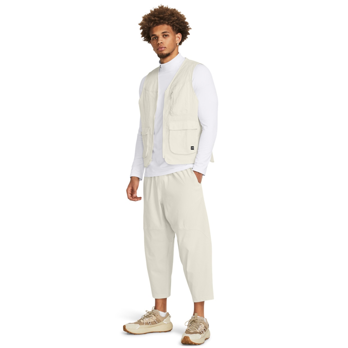 Męskie spodnie treningowe Under Armour UA Unstoppable Airvent Crop - kremowe - UNDER ARMOUR