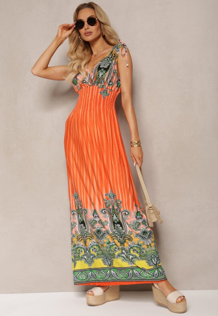 Pomarańczowa Rozkloszowana Sukienka z Trójkątnym Dekoltem i Ściągaczami w Ramionach Aneapmia