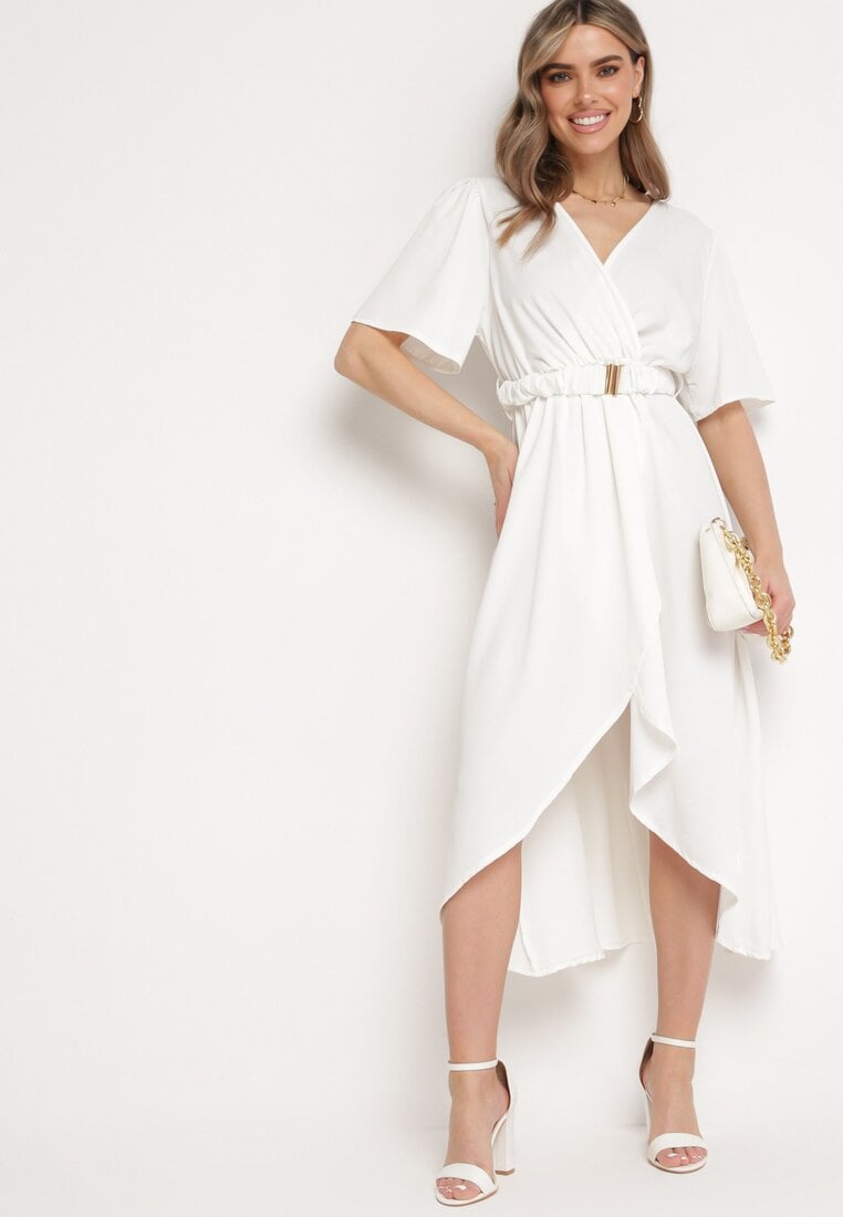 Biała Rozkloszowana Sukienka Kopertowa z Gumką w Talii i Ozdobnym Paskiem Vasena
